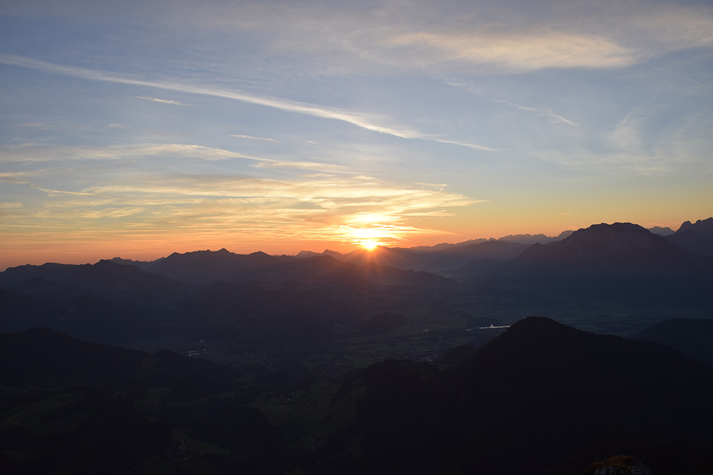 Sonnenaufgang am Brünnstein